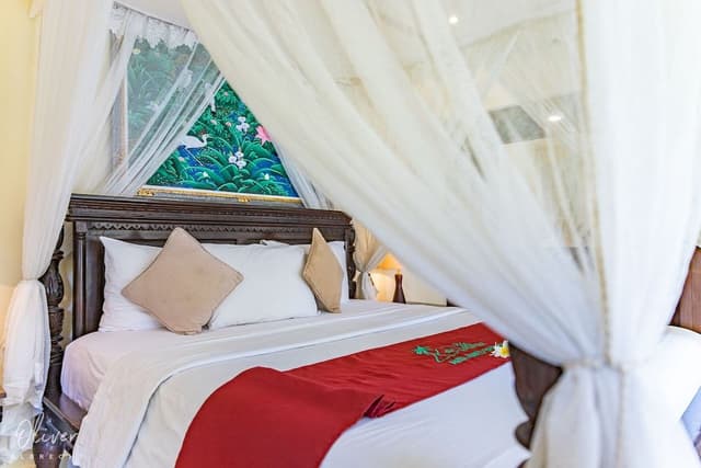 Suite, Sea View