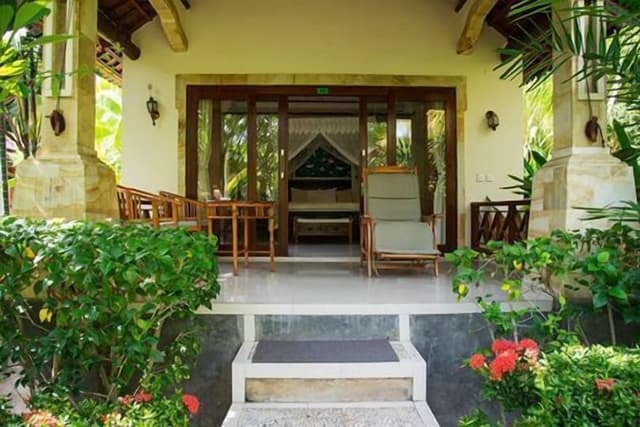 Suite, Garden View