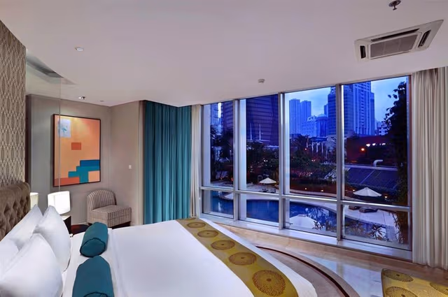 Suite, 1 Bedroom, Pool View (1 Bedroom Suite with Pool View)