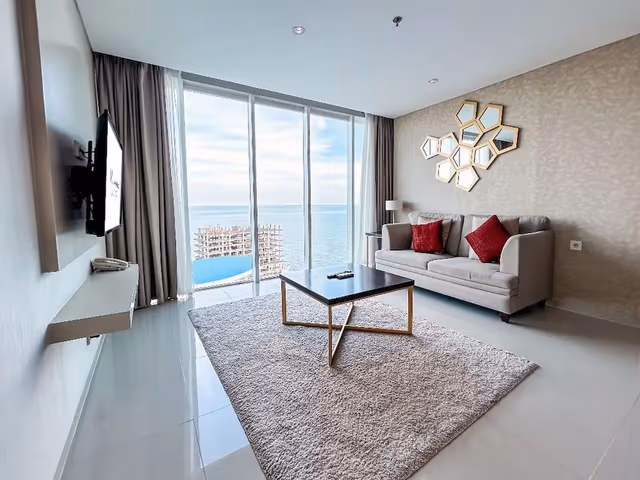 Deluxe Apartment