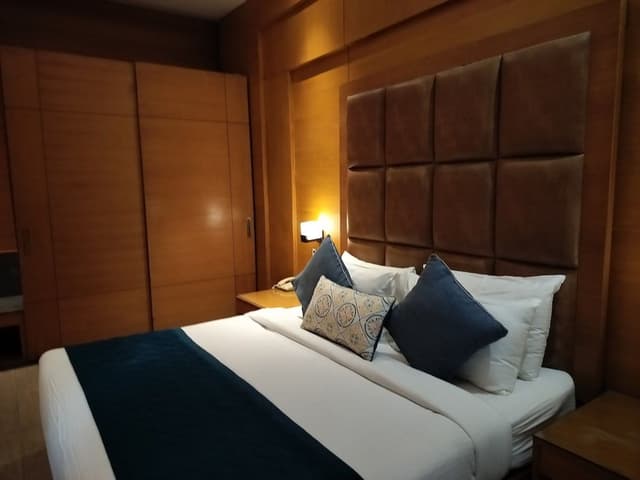 Family Suite, 2 Bedrooms, Balcony, Garden View