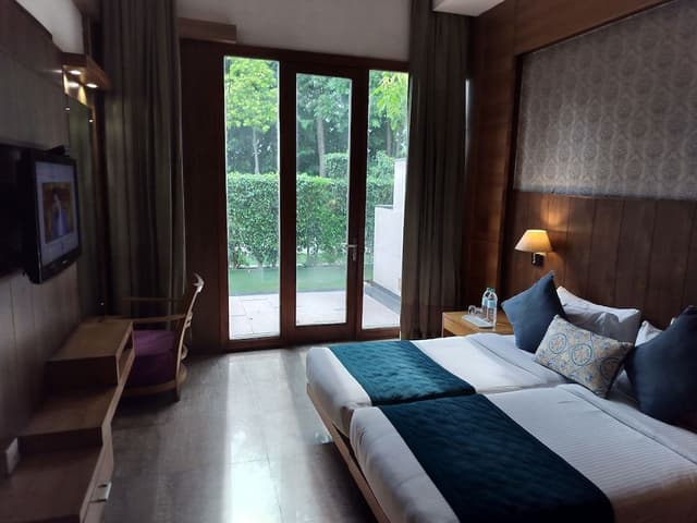 Family Suite, 2 Bedrooms, Balcony, Garden View