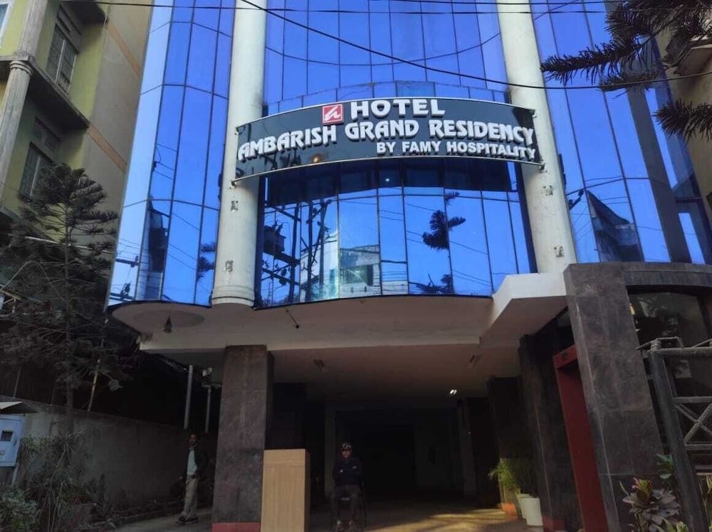Hotel Ambarish Grand Residency0