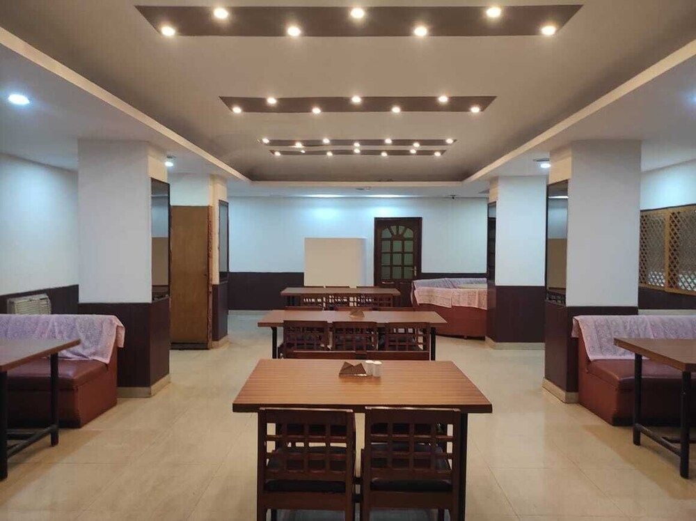 Hotel Ambarish Grand Residency3