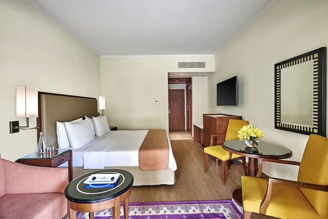 Premier Room, Patio, Garden View