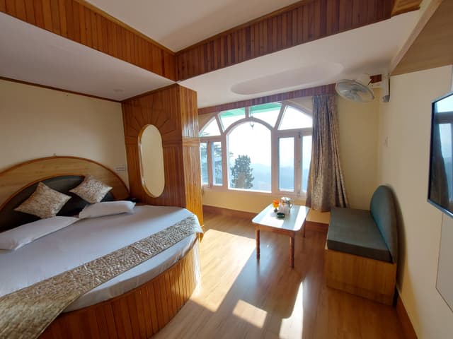 Royal Room