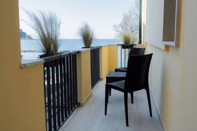 Superior Double Room, 1 King Bed, Partial Sea View