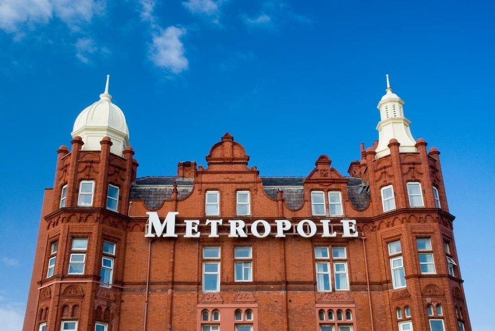 Grand Metropole Hotel2
