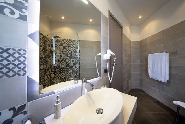 Junior Suite, Partial Sea View
