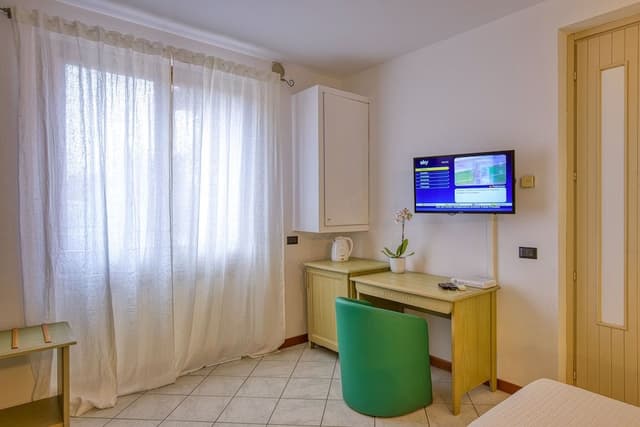Basic Double Room