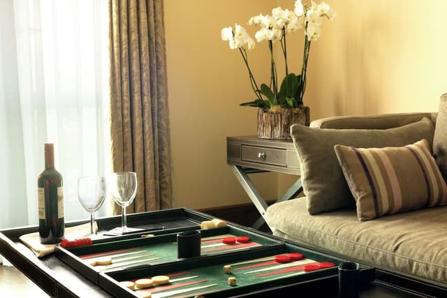 Deluxe Suite, 1 King Bed, Park View