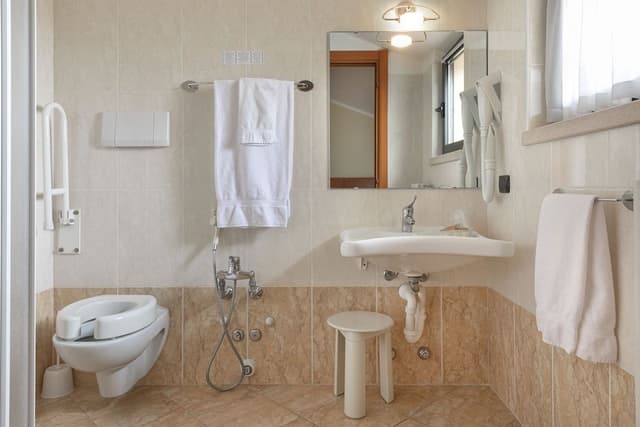 Double Room, 1 Queen Bed, Accessible, Balcony