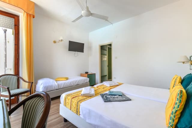 Classic Triple Room