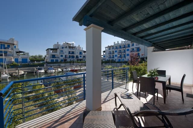 Villa, 2 Bathrooms