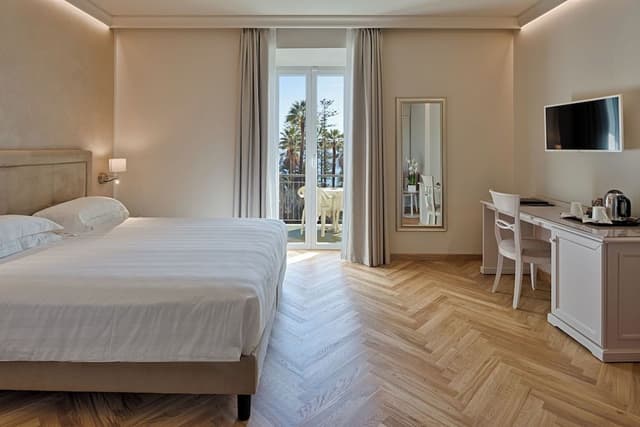 Deluxe Double or Twin Room, Balcony, Sea View