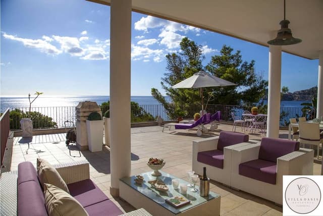 Penthouse, 2 Bedrooms, Jetted Tub, Sea Facing
