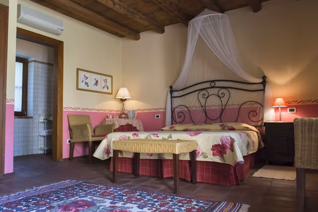 Classic Double Room