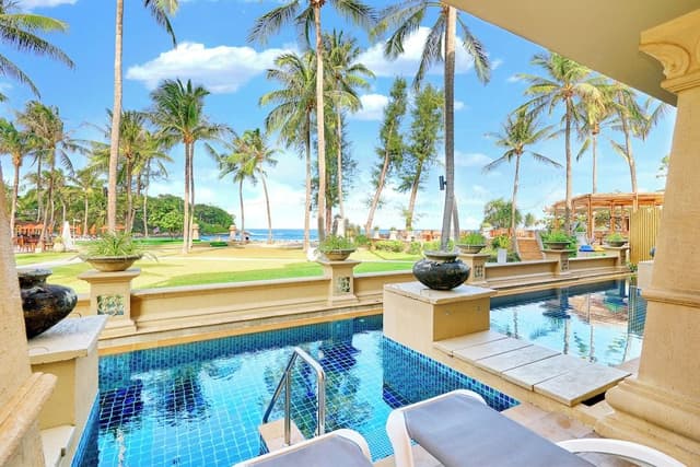 Superior Room, Pool Access