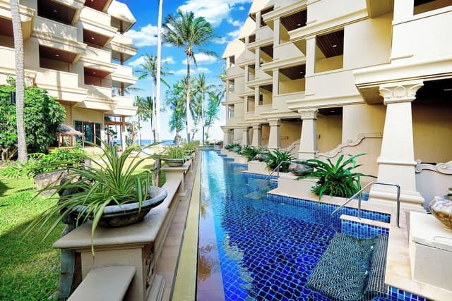 Superior Room, Pool Access