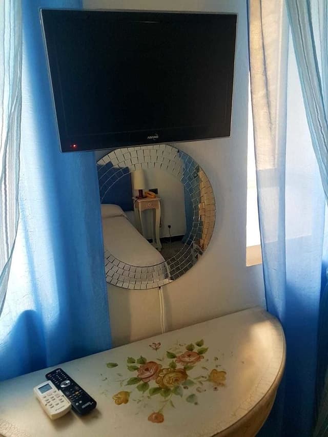 Economy Single Room