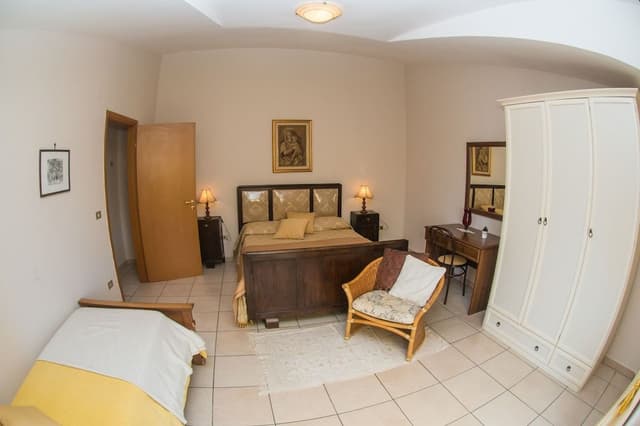 Classic Studio, Garden View (1 letto queen+1 letto a castello)