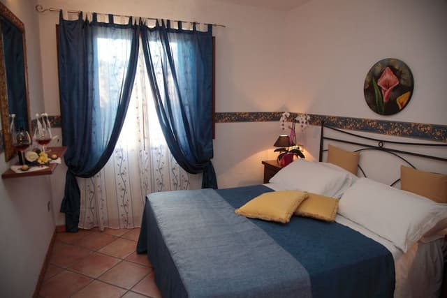 Classic Apartment, 2 Bedrooms, Kitchen, Garden View (for 4 people)