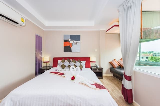 Superior Double Room, 1 Bedroom, City View