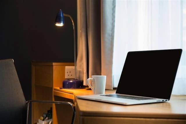 Standard Room (with Free Hot Breakfast)
