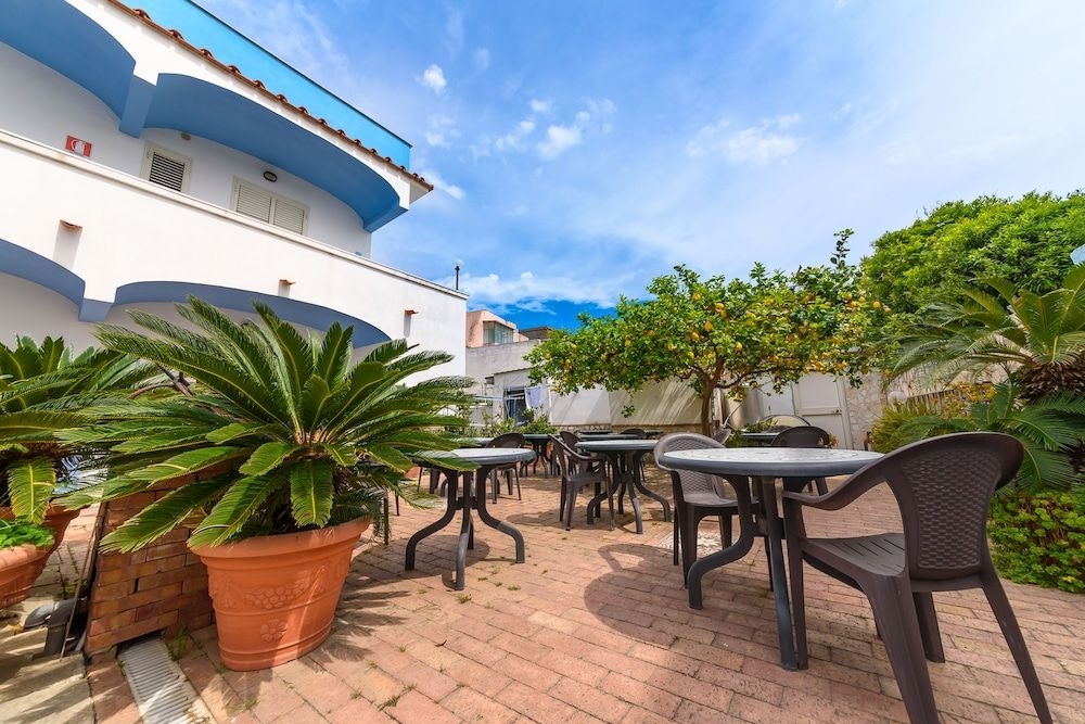 Hotel Celeste1