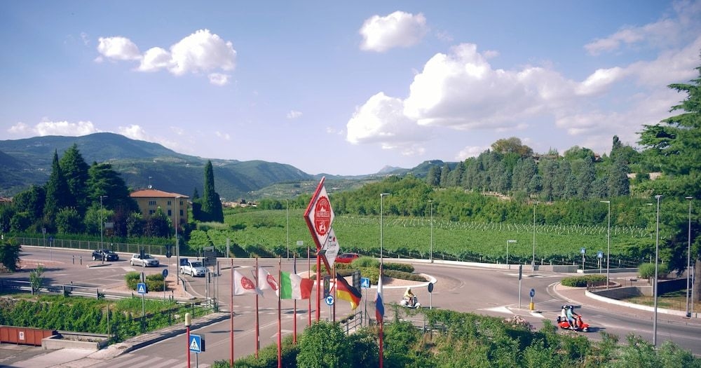 Valpolicella International1