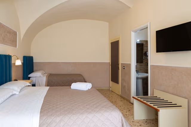 Standard Triple Room, City View