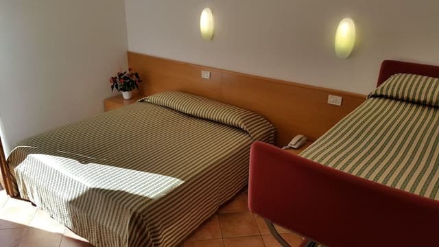 Classic Quadruple Room