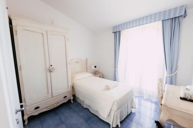 Deluxe Single Room, Non Smoking, Sea View