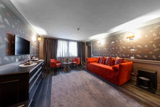 Prestige Suite