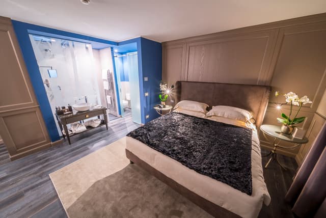 Prestige Suite