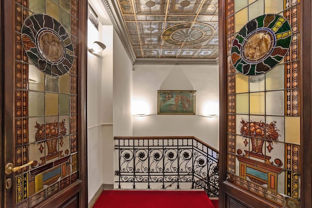 Hotel Accademia0