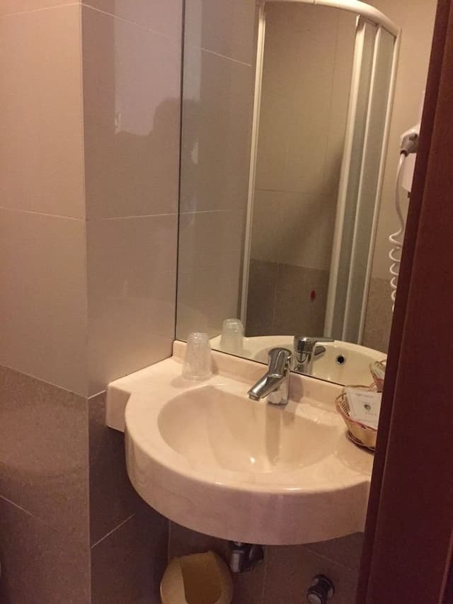 Triple Room (1 Double Bed + 1 Single Bed)
