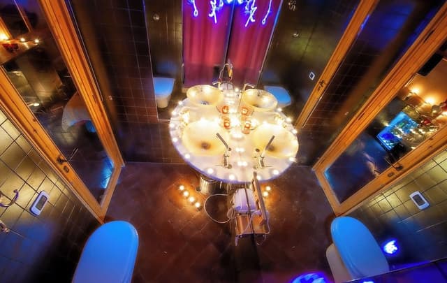 Deluxe Double Room, 1 King Bed, Jetted Tub