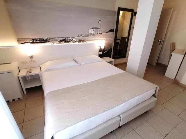 Family Room, Balcony
