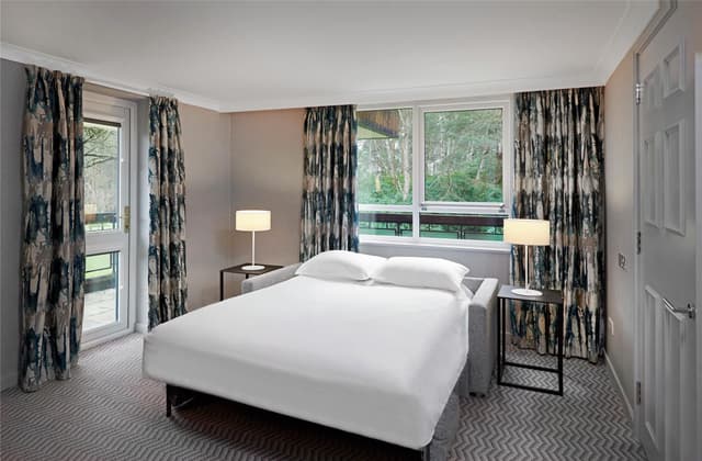 FAMILY SUITE FOR 2 ADULTS AND 3 KIDS