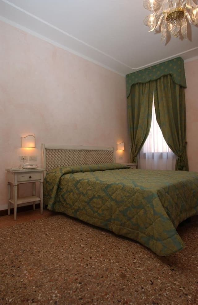Double Room, Ensuite