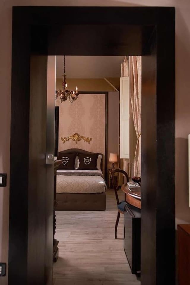 Deluxe Suite, Balcony
