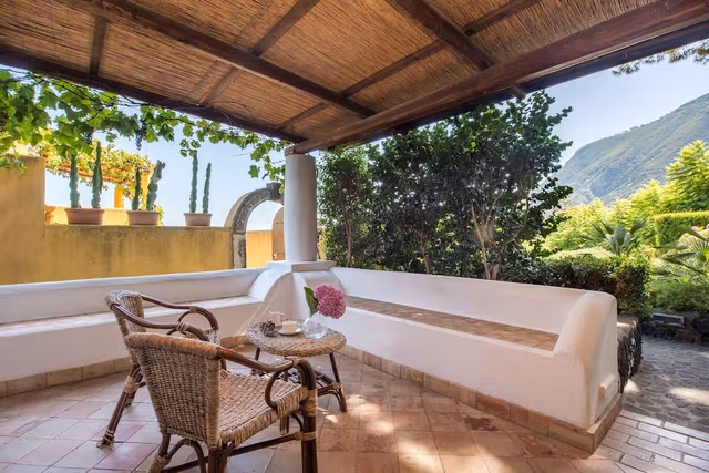 Standard Double Room (Garden view terrace)