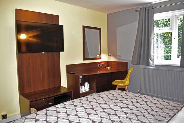 Standard Room, 1 King Bed, Non Smoking