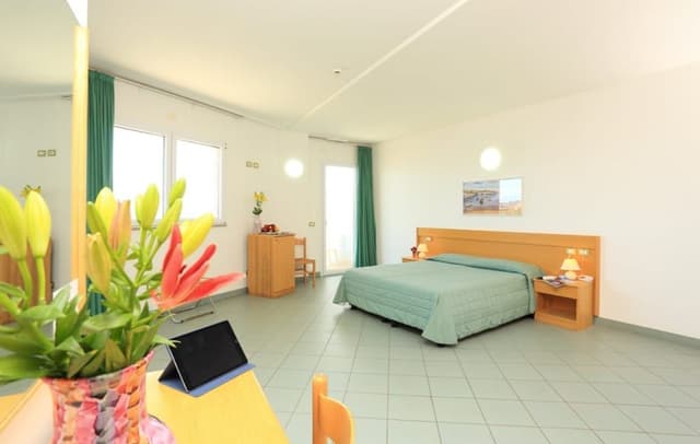 Triple Room, Balcony, Sea View