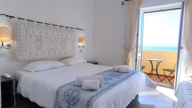 Deluxe Triple Room, Sea View