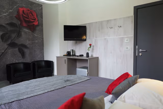 Romantic Triple Room
