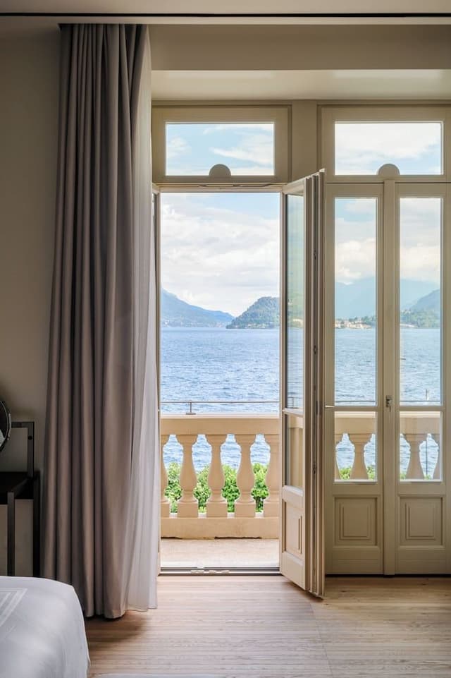 Premium Suite, Lake View