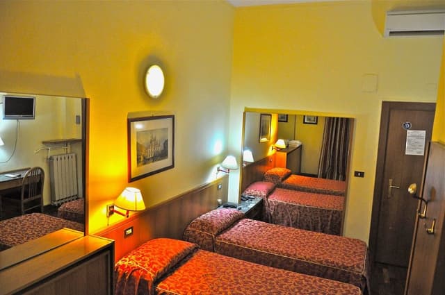 Standard Room, 2 Twin Beds