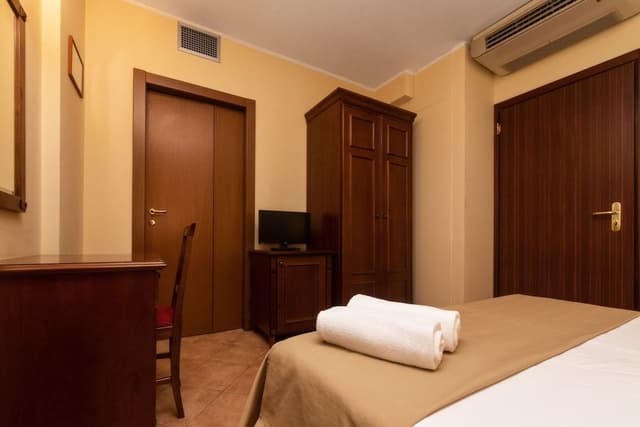 Basic Double Room